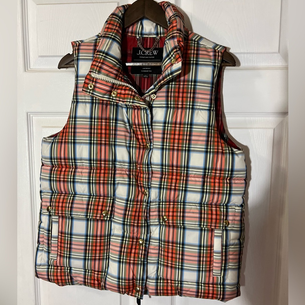 NWOT Jcrew plaid puffer vest!!